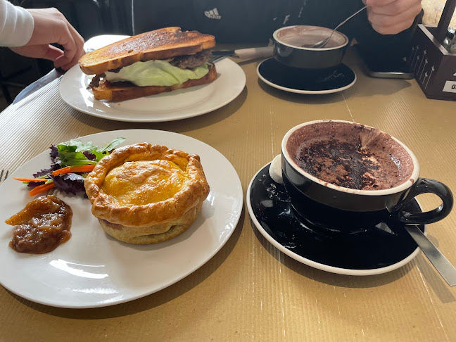 Fine Fettle Cafe - Hospitality and gastronomy