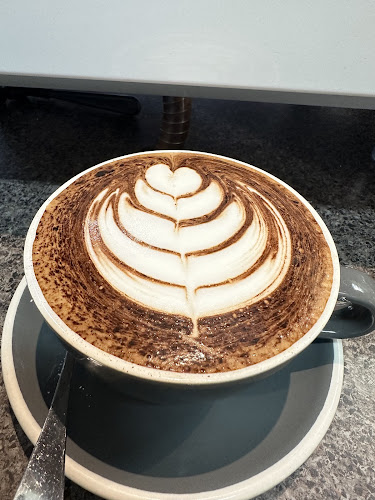 Opinii despre Cambodia Bakery & Cafe în Hastings - Hospitality and gastronomy