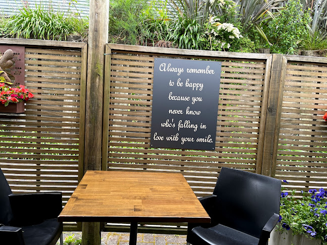 Cafe Dynasti - Hospitality and gastronomy