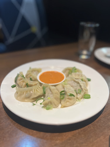 Mt Everest Kitchen - Hospitality and gastronomy