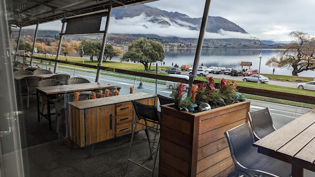 Bombay Palace Wanaka - Hospitality and gastronomy