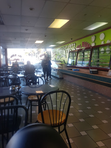 Mr Bun Bakery & Coffee Shop - Lower Hutt