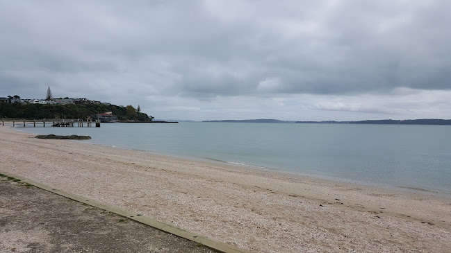 Bach'n Cafe - Maraetai