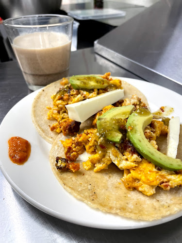 Comentarii opinii despre T