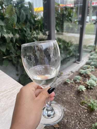 Comentarii opinii despre Mediterranean Kitchen