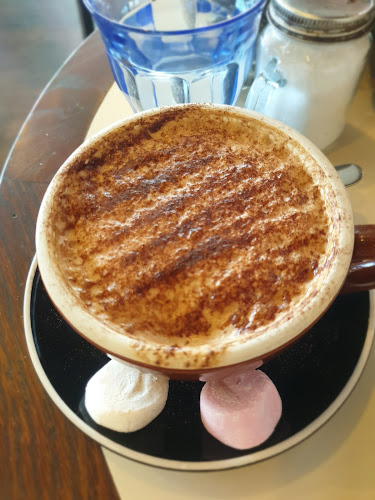 Mozaik Cafe - Hospitality and gastronomy