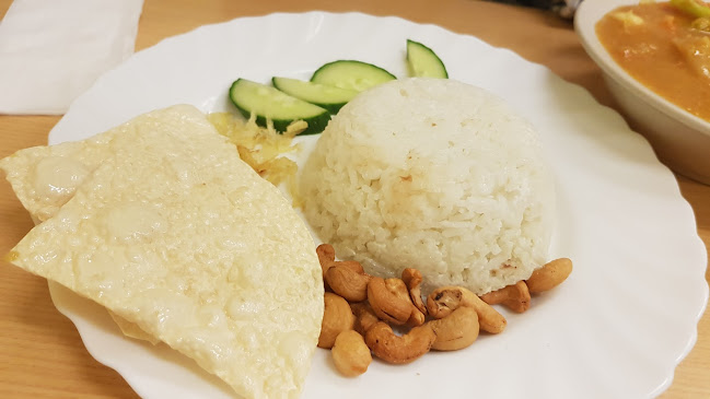 Aunty Mena's Vegetarian Restaurant & Cafe - Wellington