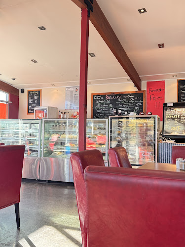 Midwest Mews 41 South Terrace, Darfield 7510, New Zealand