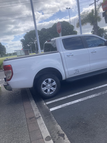 Opinii despre McDonald's Akoranga Drive în Auckland - Hospitality and gastronomy