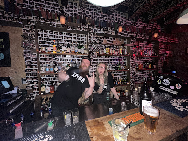 Comentarii opinii despre Zephyr