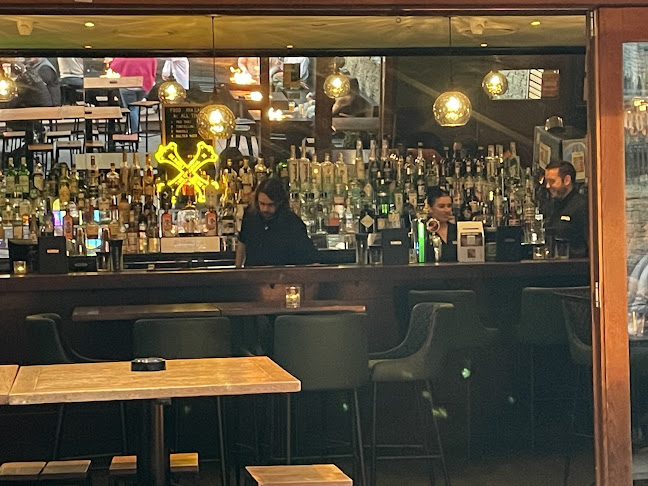 Barmuda - Hospitality and gastronomy