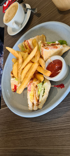 The Coffee Club Great South Road (Greenlane) - Hospitality and gastronomy