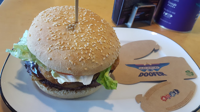 Opinii despre BurgerFuel Five Cross Roads în Hamilton - Hospitality and gastronomy