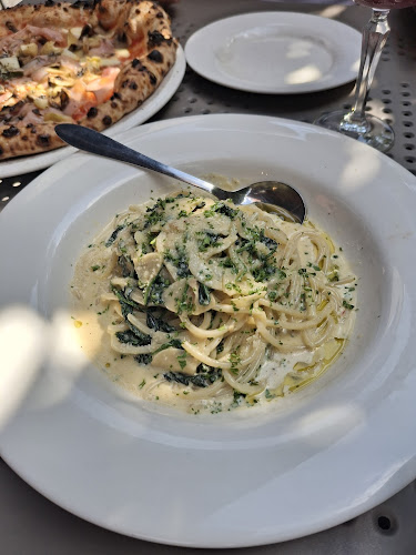 Alessandro's Pizzeria e Pasta Napoletana - Havelock North