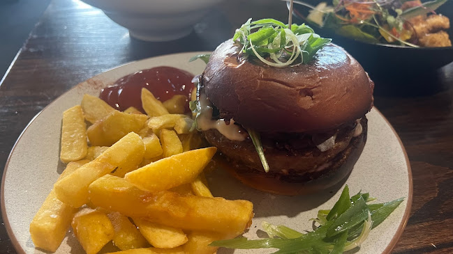 Comentarii opinii despre The Sands Brewery Bar & Kitchen