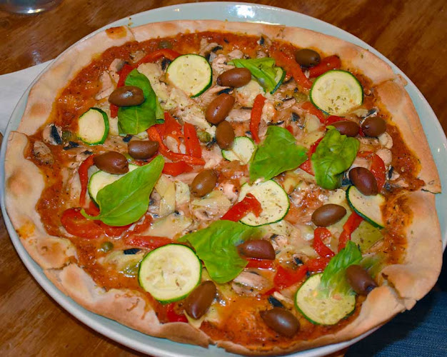 The Middle Restaurant and Bar Waiheke Island - Auckland