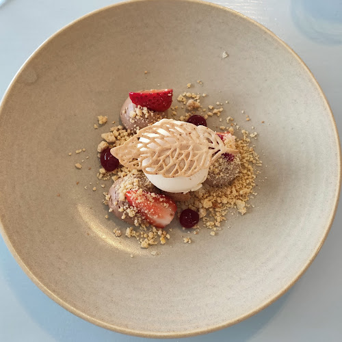 24 Esplanade, St Clair, Dunedin 9012, New Zealand