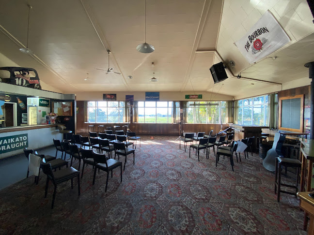 Comentarii opinii despre Tahuna Tavern