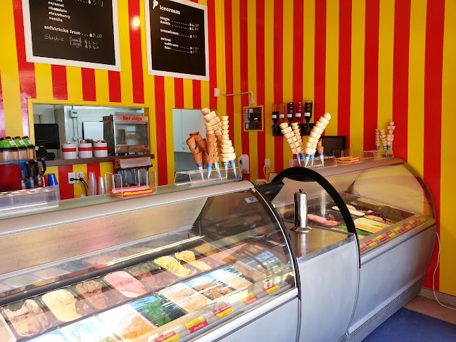 Sumner Ice Cream Parlour & Takeaways