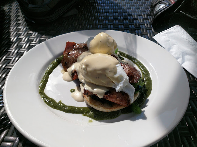 Opinii despre Kauri Cafe & Indian Eatery în Riverhead - Hospitality and gastronomy