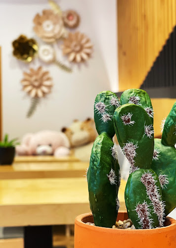 Wucha Queenstown - Hospitality and gastronomy