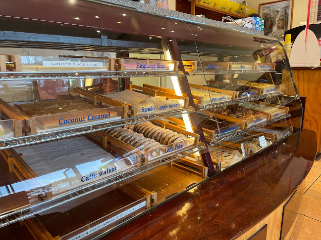 Naturals Bake and Coffee - Hospitality and gastronomy