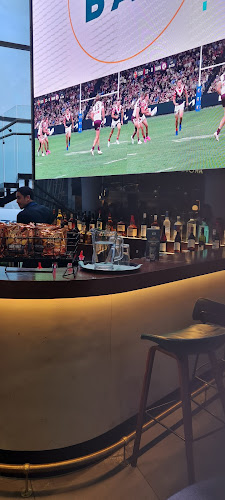 Comentarii opinii despre Vantage Bar