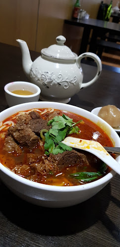 Xi'an Food Bar 西安饭庄 - Hospitality and gastronomy