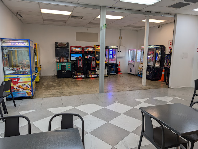 Butter Chicken Box, Wellsford - Hospitality and gastronomy