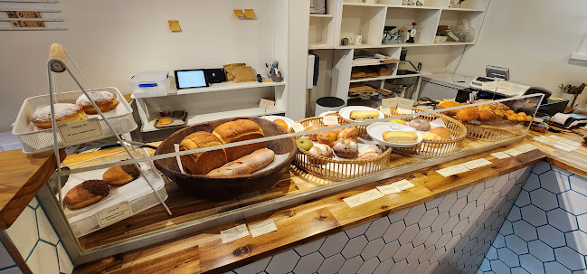 Ano-ne Bread and Matcha