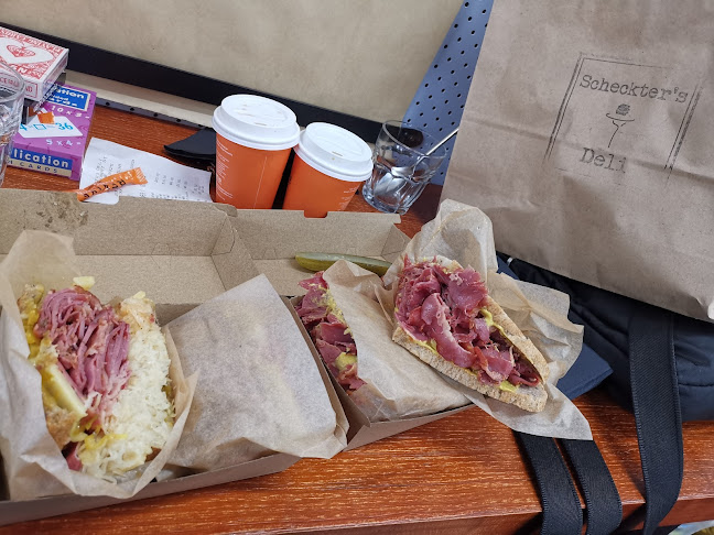 Comentarii opinii despre Scheckter's Deli (On Trays Limited)