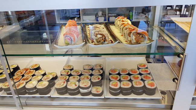 Comments and reviews of Niko Niko Sushi