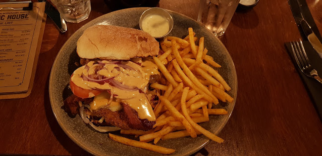 Marlborough Public House Open Times