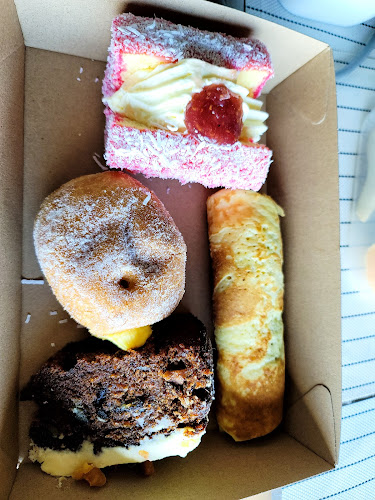 232 Main Road, Tawa, Wellington 5028, New Zealand