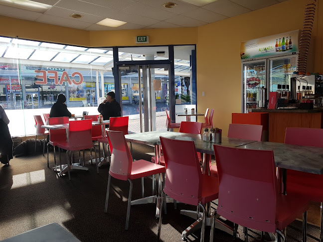 Cafe Palms Phone number