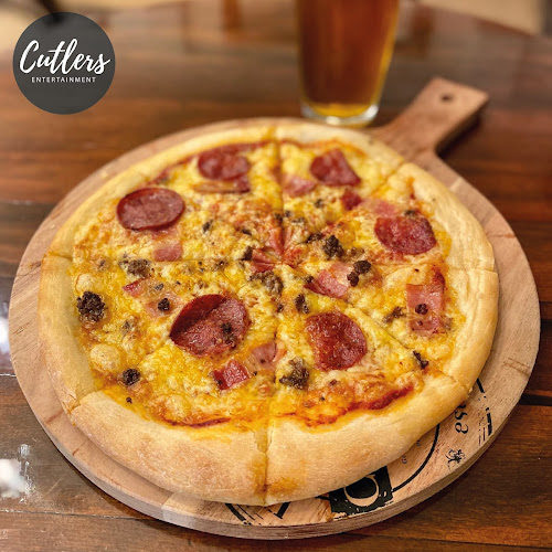 Comentarii opinii despre Cutlers Entertainment