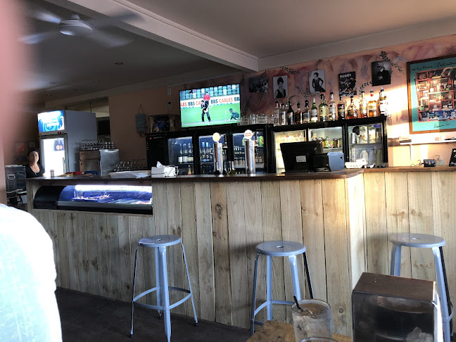 La Vie en Rose - Waihi Beach