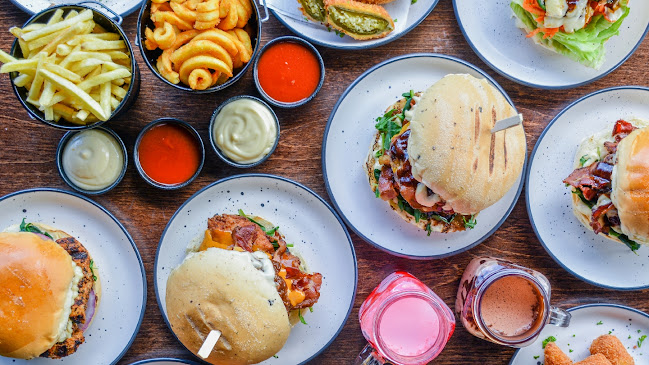 Reviews of Handmade Burgers & Bar in Auckland - Hospitality and gastronomy