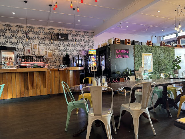 Super Casual Bar & Eatery - Rotorua
