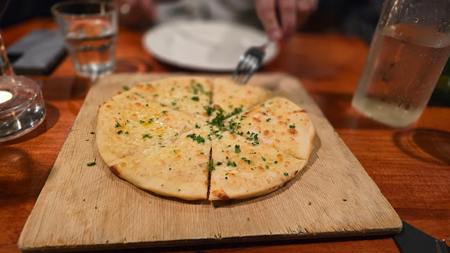 Pompeii Pizza - Hospitality and gastronomy