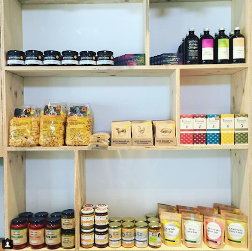 Comentarii opinii despre Betsy