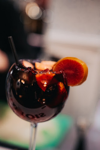 Momentos By The Lake Restaurant