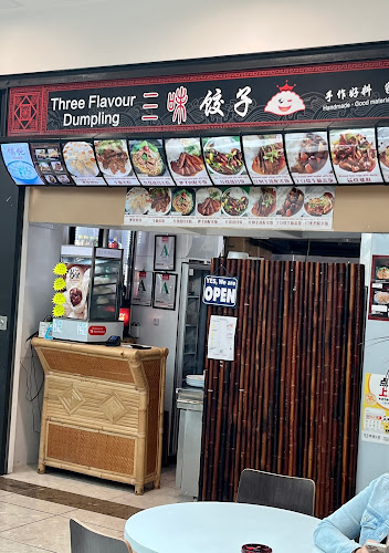 Queens Court - Hospitality and gastronomy