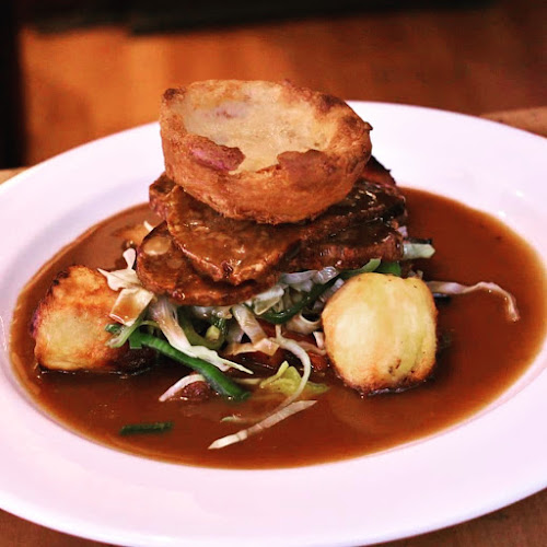 The Welsh Dragon Bar - Hospitality and gastronomy