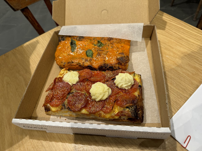 Comentarii opinii despre Gloria's