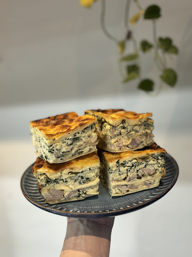 Comentarii opinii despre Little Rogue Eatery