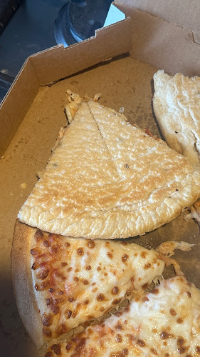 Domino's Pizza New Lynn - Hospitality and gastronomy