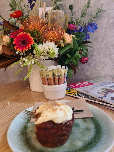 Caterpillar Café - Hospitality and gastronomy