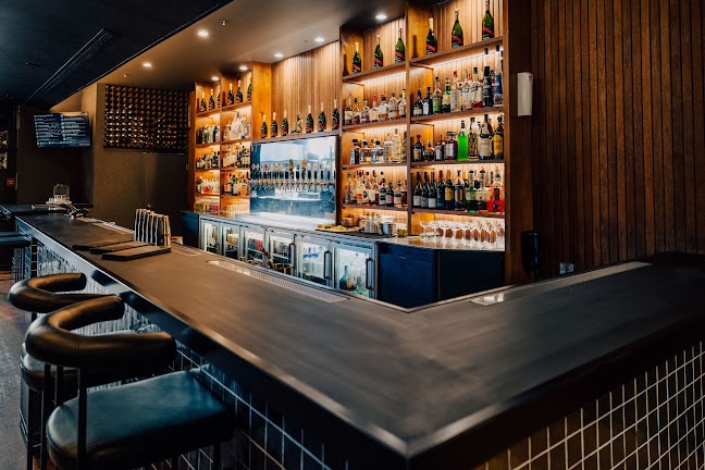 Comentarii opinii despre Andrew Andrew