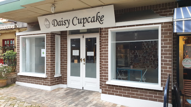 Daisy Cupcake - Whangārei